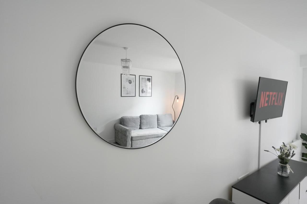 Cosy 1 Bed - Heart Of *